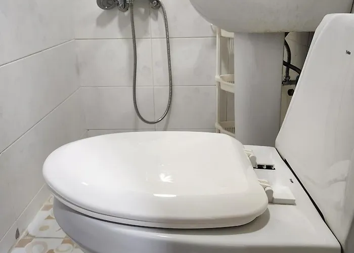2bed Gangnam, Sinnonhyeon Long-term Travel, Business Trip, Tourist Guide Available Nonhyeon Station Sinnonhyeon Station 10 Minutes On Foot * Seúl
